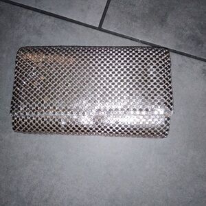 JESSICA MCCLINTOCK Metallic Mesh Clutch Champagne Evening Bag